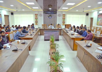 योजना की प्रगति सम्बंधित बैठक में उपस्थित ना होने वाले बैकर्स पर होगी सख्त कार्यवाही: सीडीओ