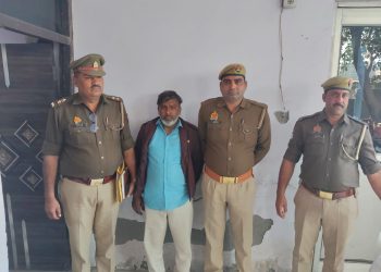 ईंट से पीटकर हत्या करने वाले अभियुक्त को गिरफ्तार किया
