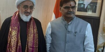 “मानवता के लिए शांति सर्वोपरि”: सनातन वर्ल्ड ब्राह्मण फेडरेशन ने ईरानी प्रतिनिधिमंडल के साथ की बैठक; शंकराचार्य की संवेदनाएं व्यक्त कीं और वैश्विक शांति का किया आह्वान